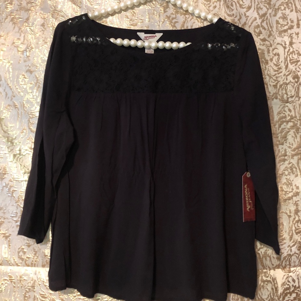 Black Arizona Top.